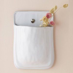 NWT Creative Co-Op White Wall Pocket Planter